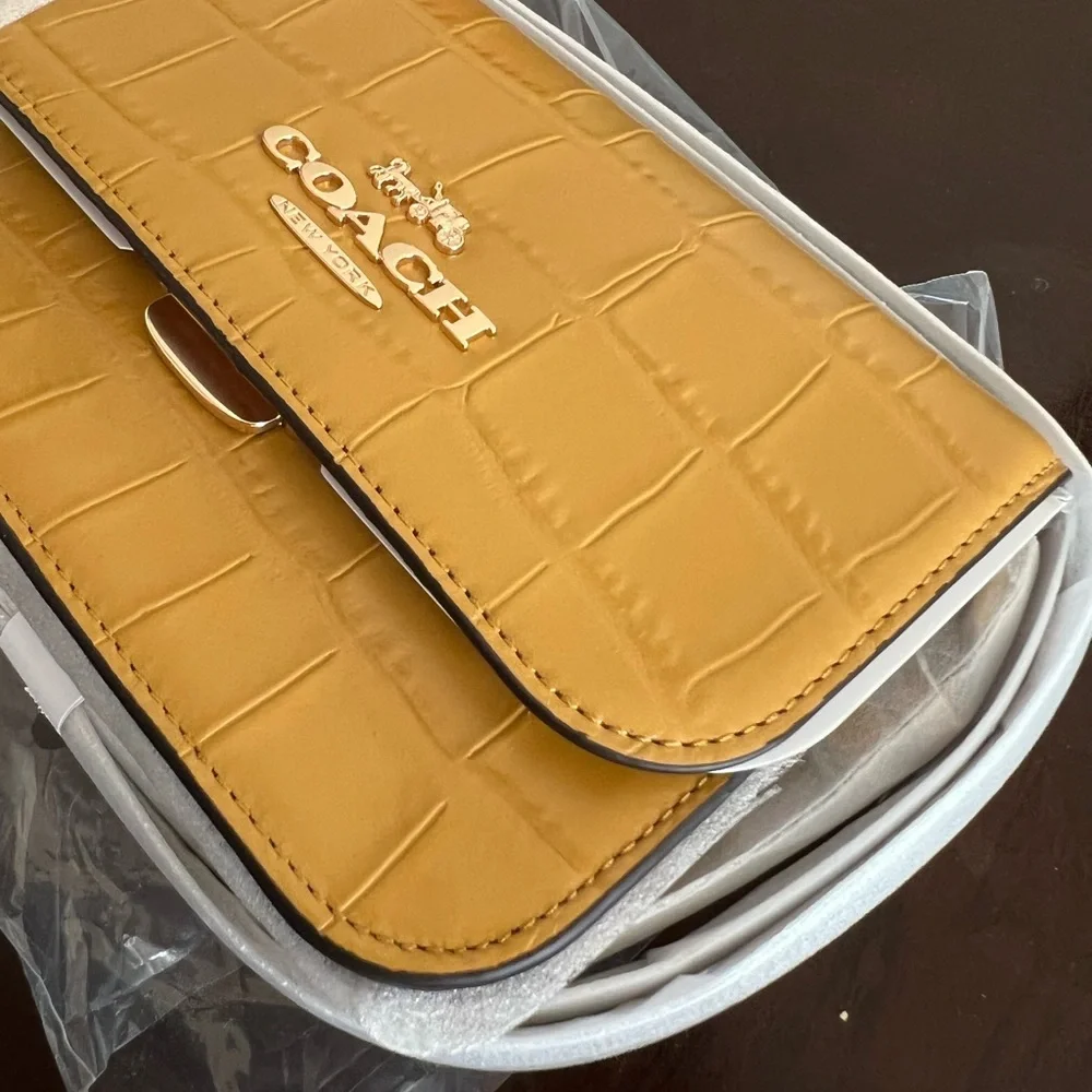Coach Mini Brynn Crossbody new​